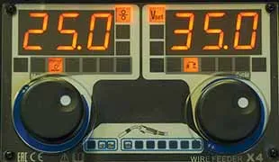 SKYWAY350_wire-feeder-panel-live_2.jpg SKYWAY350_wire-feeder-panel-live_2.jpg