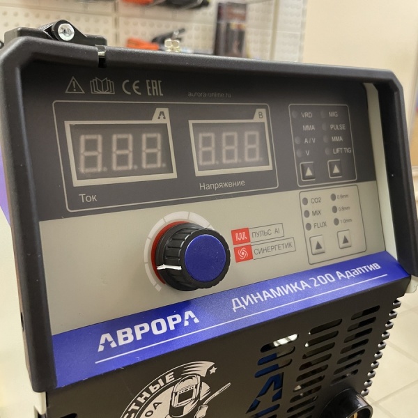 Сварочный инвертор Аврора Динамика 200 Адаптив